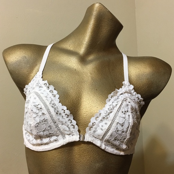 Victoria's Secret Other - White sporty Lacy 34D Victoria’s Secret Bra